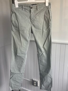 Men's Casual Chino Pants in Light Sage #125